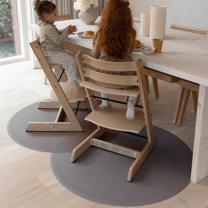 Floor mat for high chair - Clay